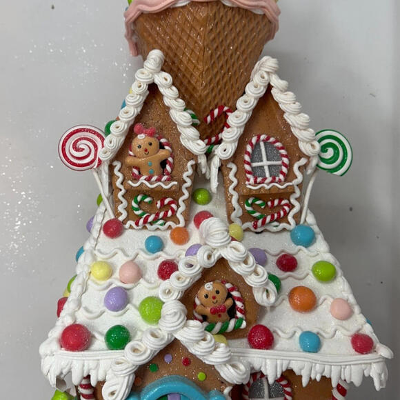 Sugarplum Dreams GIANT LED Gingerbread Castle Christmas Village Display NEW - Picture 3 of 14